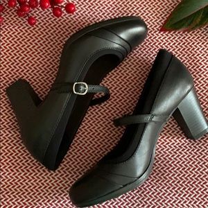 Clarks Brand New Comfortable Pump